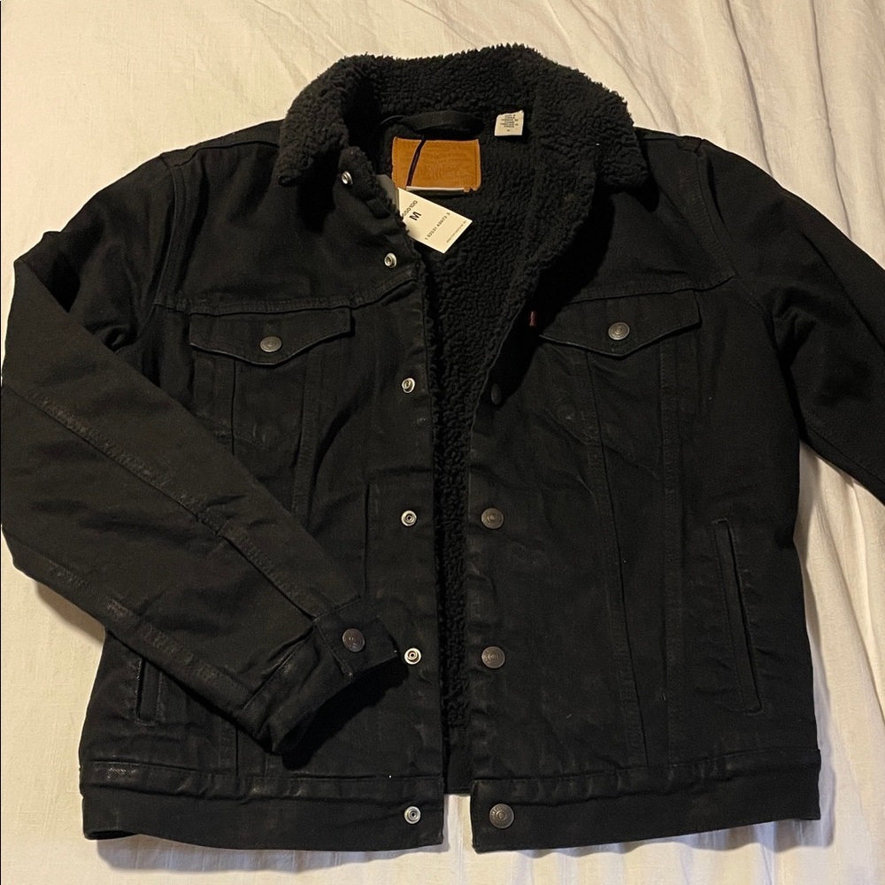 Men's Levi’s Black Sherpa Lined Trucker Jacket